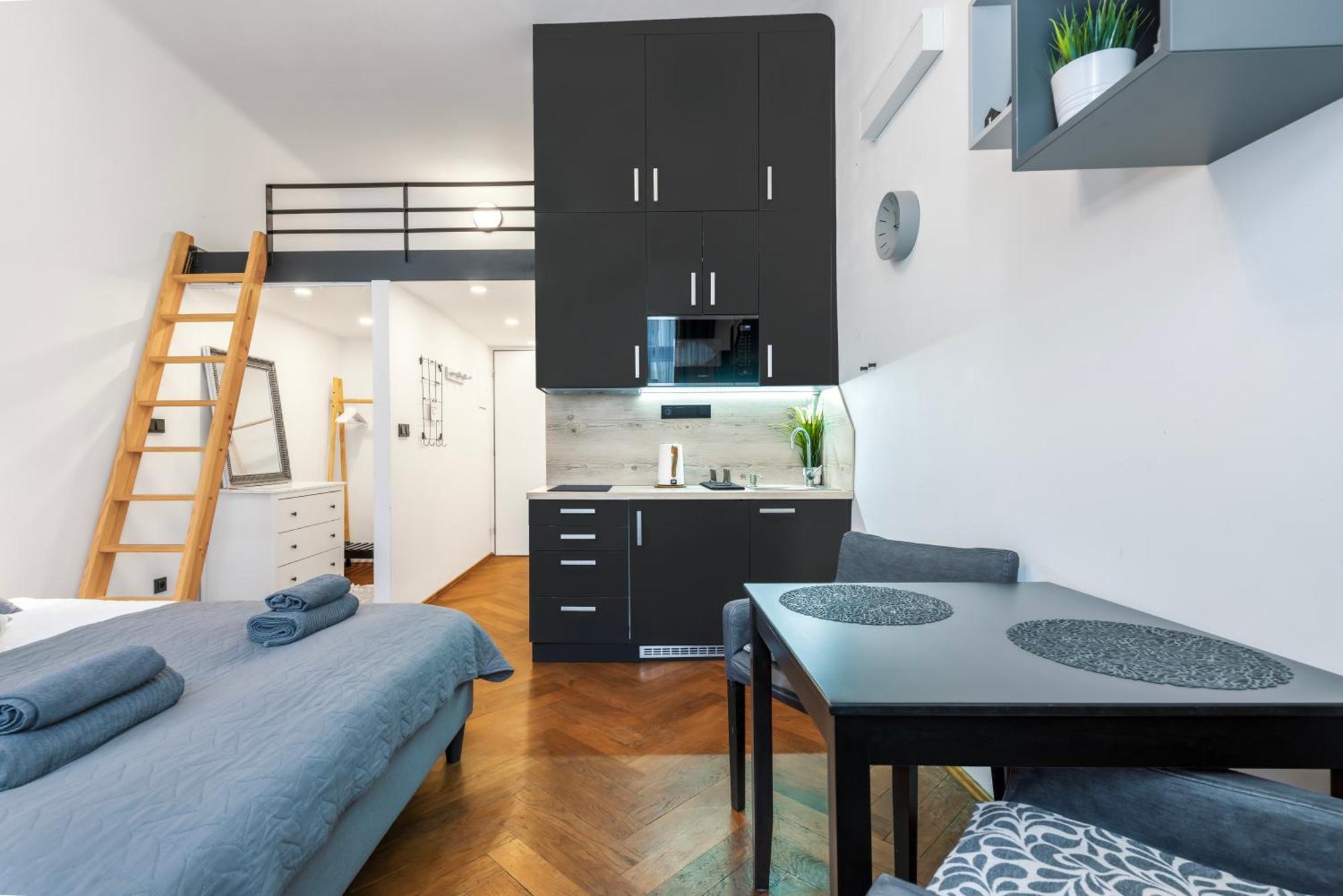 Awesome Stay Studios براغ المظهر الخارجي الصورة